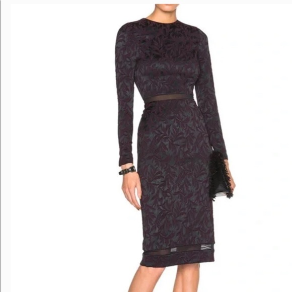🆕Alice and Olivia size 4 Narin Brocade Body Con Sheath Dress color black/plum - Picture 1 of 8